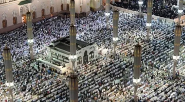 خطيب المسجد النبوي يدعو بالنصر لأهل فلسطين على المحتلين الصهاينة الغاصبين